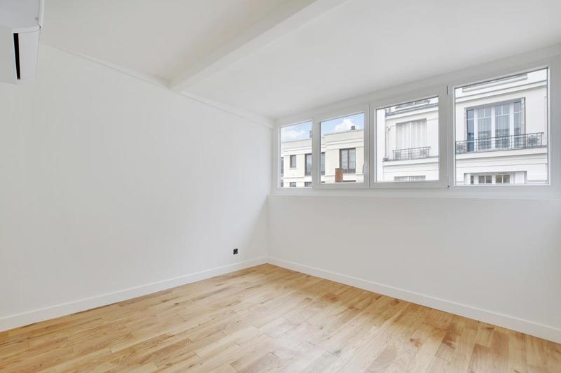 Duplex - 145 m² - 6 pièces