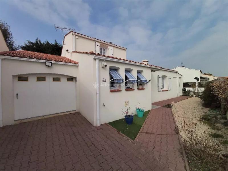 Maison - 91 m² - 5 pièces