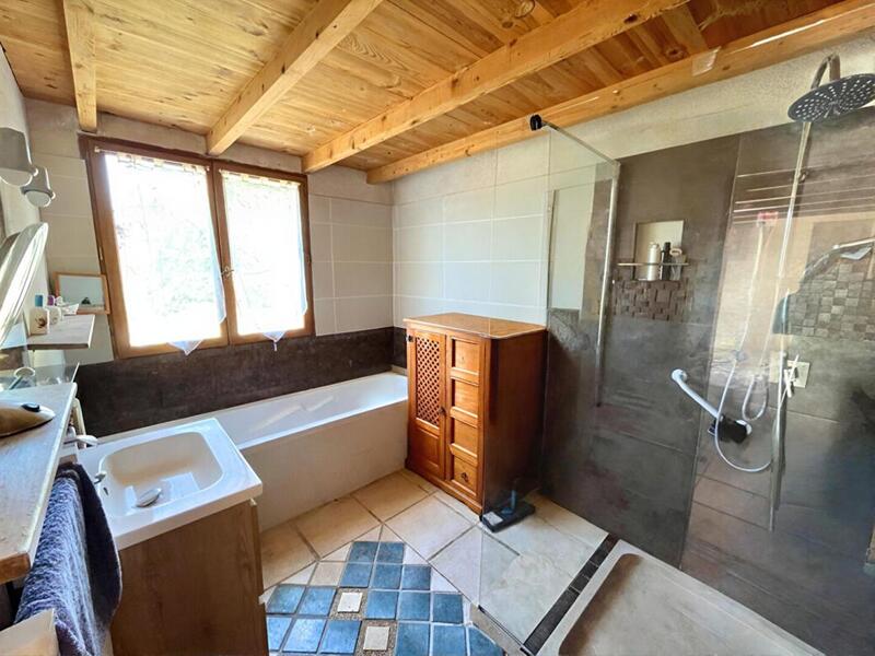 Maison - 170 m² - 5 pièces