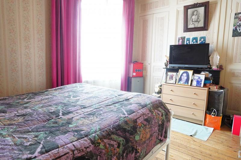 Maison - 99 m² - 5 pièces