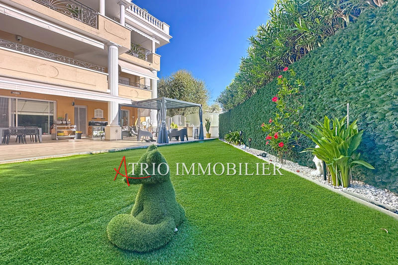 Appartement - 94 m² - 4 pièces