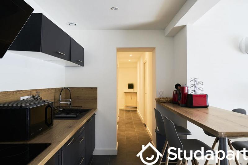 Chambre - 10 m² - 1 pièce