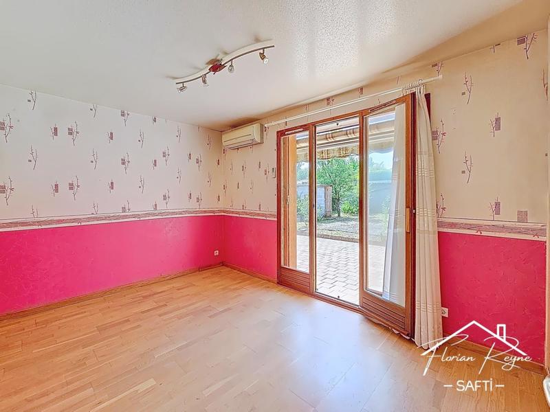 Maison - 91 m² - 6 pièces