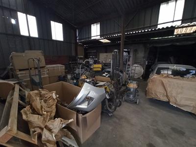 Local commercial - 615 m²