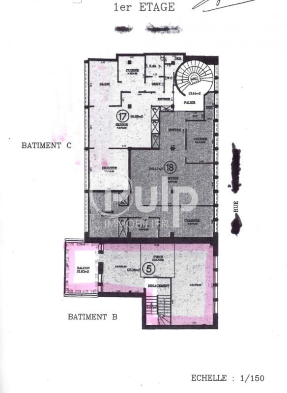 Immeuble - 330 m² - 11 pièces