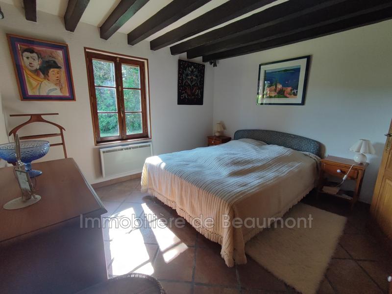 Maison - 217 m² - 7 pièces