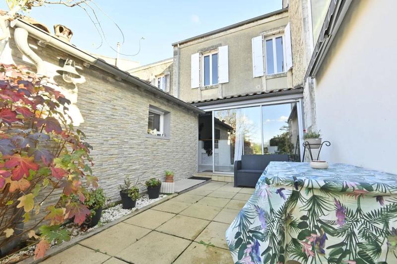 Maison de ville - 119 m² - 6 pièces