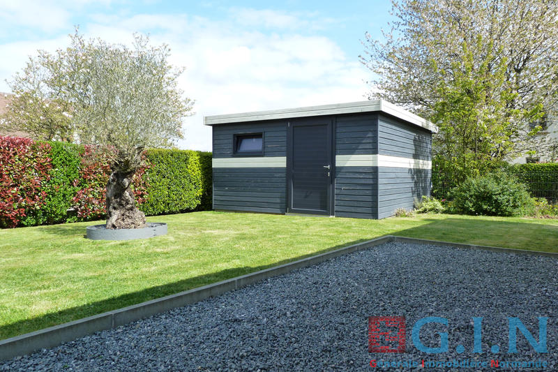 Maison - 201 m² - 9 pièces