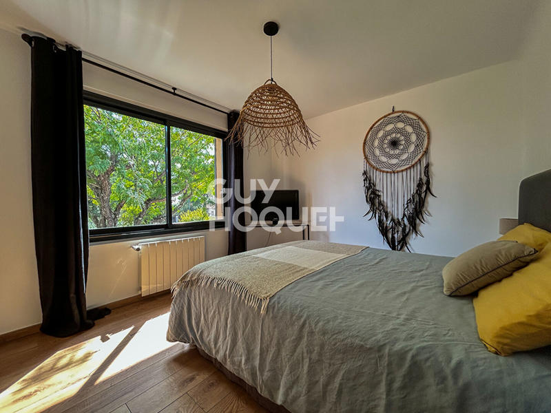 Maison - 195 m² - 6 pièces