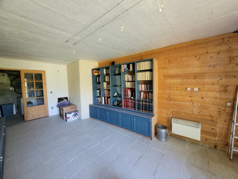 Maison - 170 m² - 9 pièces