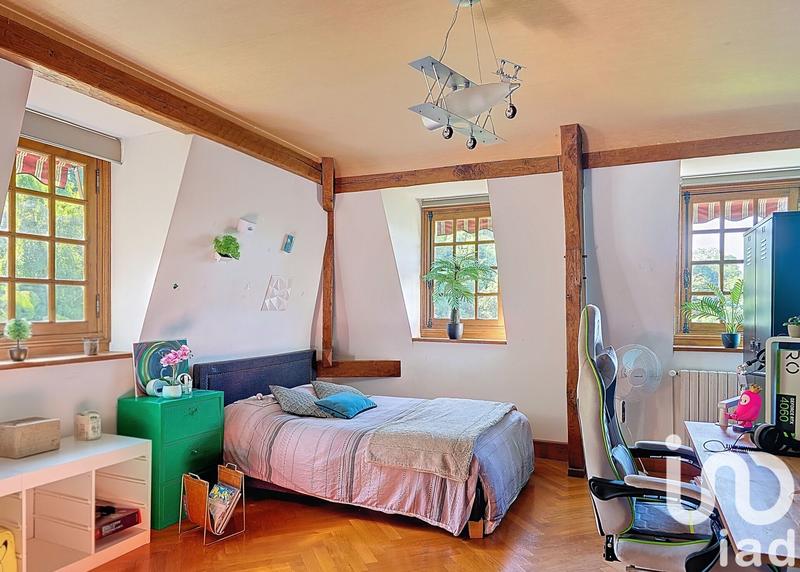 Maison - 350 m² - 8 pièces