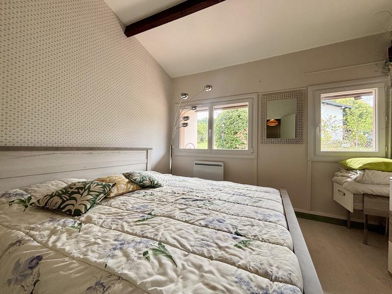 Maison - 163 m² - 7 pièces