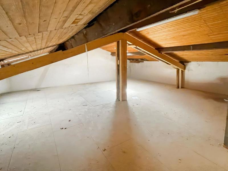 Maison - 189 m² - 6 pièces