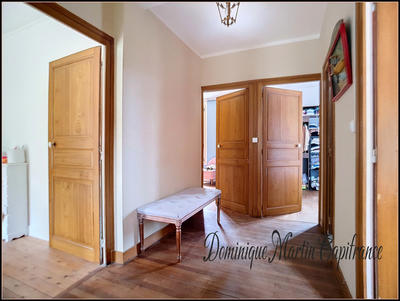 Maison - 218 m² - 10 pièces