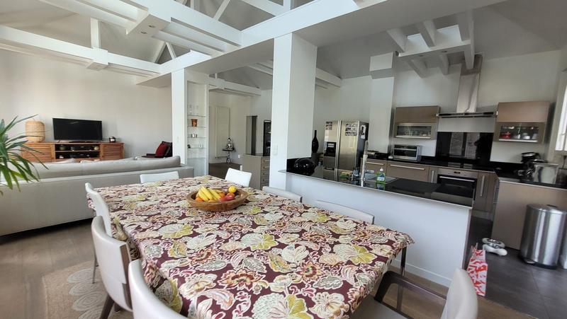 Maison - 136 m² - 5 pièces