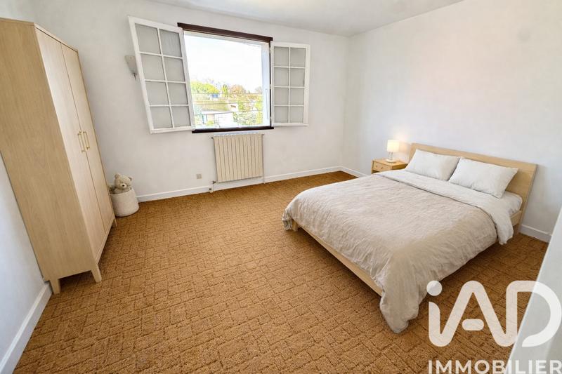 Maison - 122 m² - 7 pièces