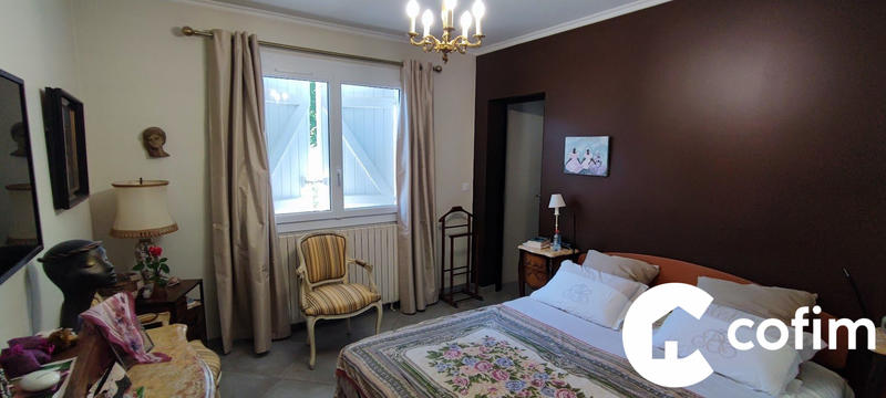 Maison - 122 m² - 5 pièces