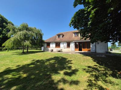Maison - 179 m² - 8 pièces