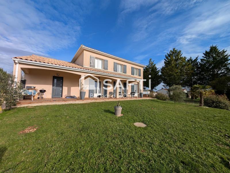 Maison - 167 m² - 6 pièces