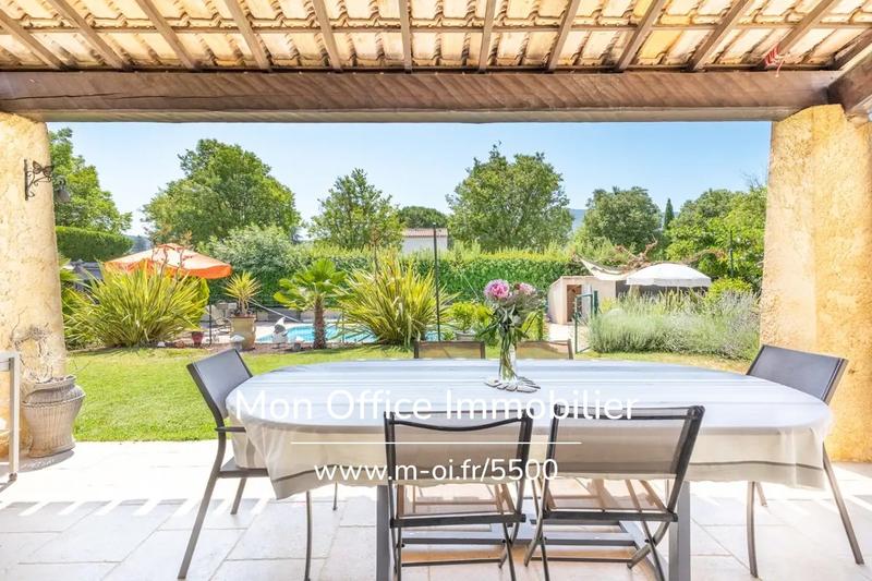 Maison traditionnelle - 145 m² - 5 pièces