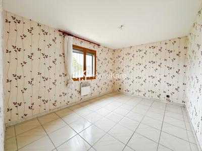 Maison - 120 m² - 4 pièces