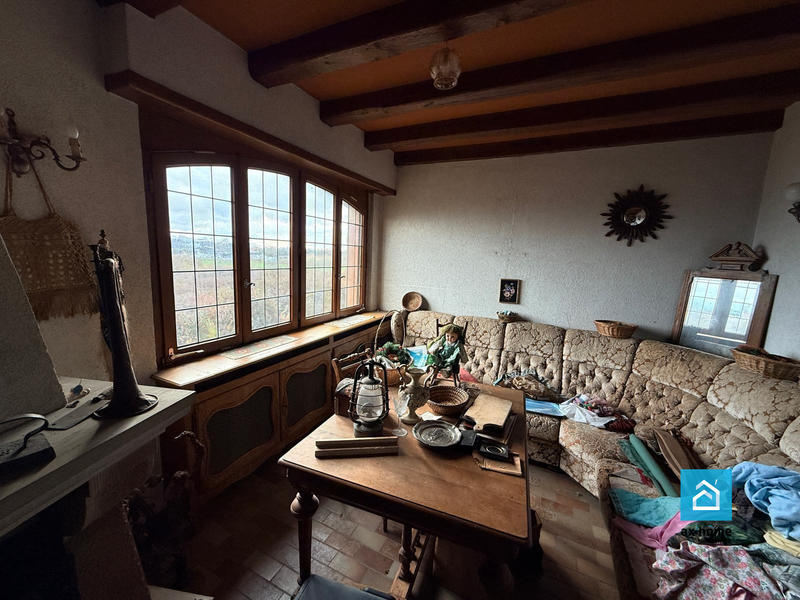 Maison - 210 m² - 7 pièces