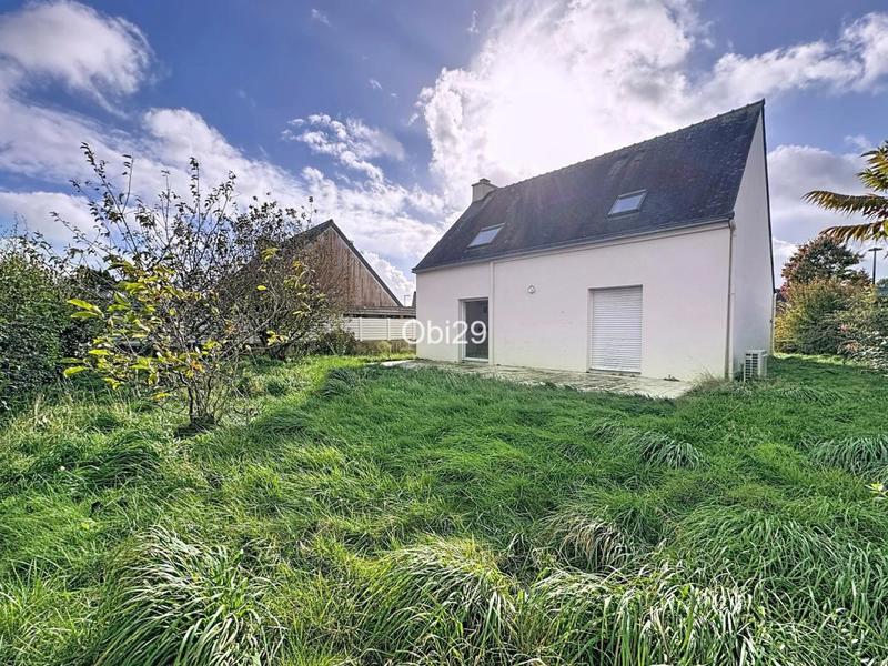 Maison - 92 m² - 4 pièces