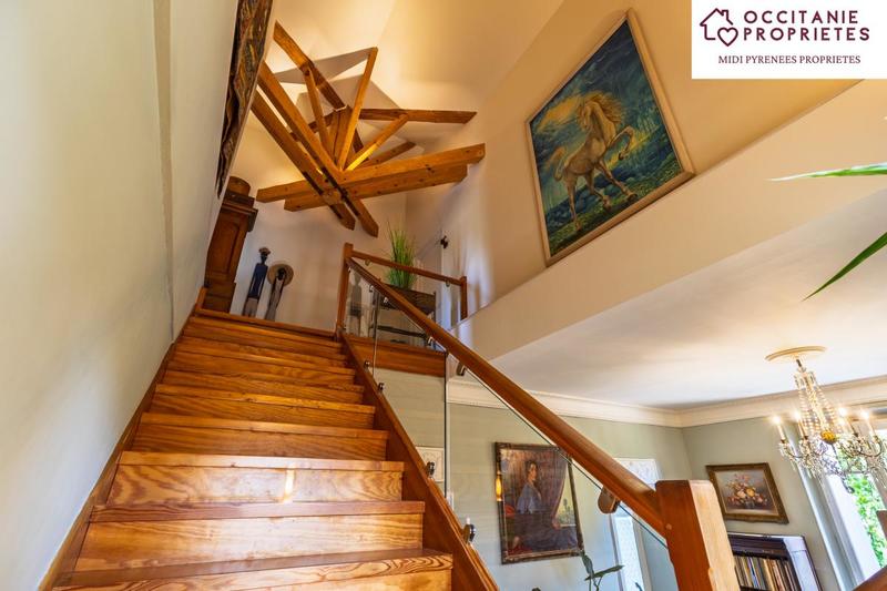 Maison de maîtres - 250 m² - 10 pièces