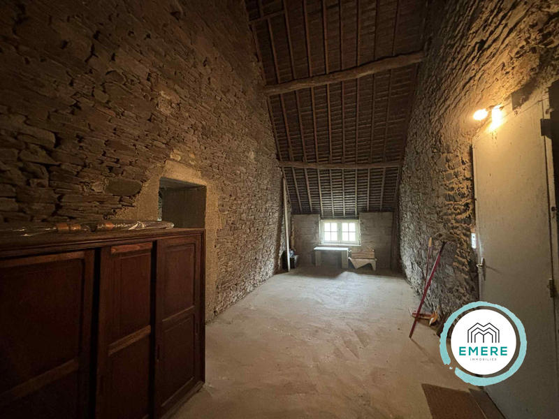 Maison ancienne - 100 m² - 5 pièces