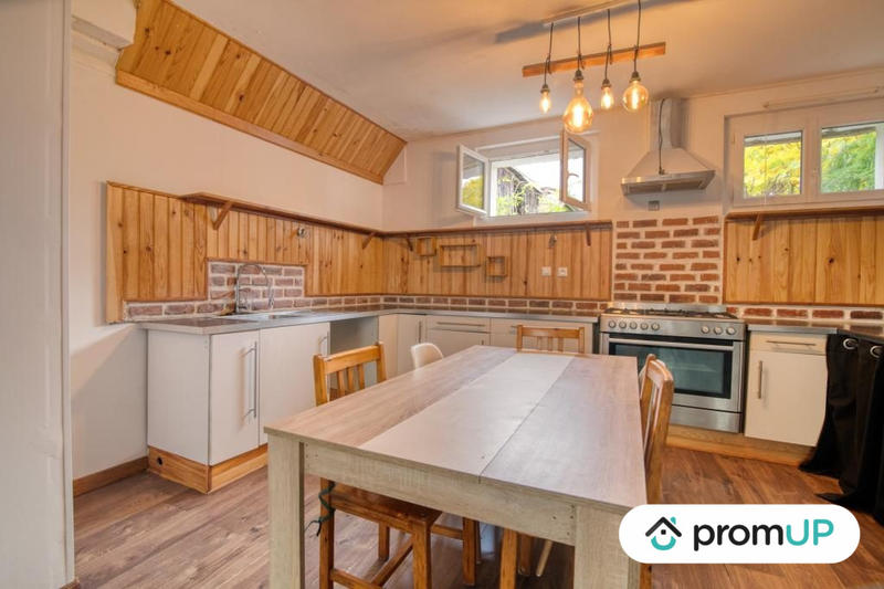 Maison - 90 m² - 3 pièces