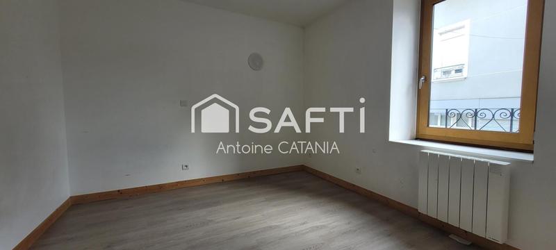 Maison - 97 m² - 5 pièces