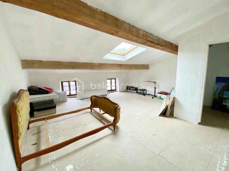 Maison de village - 140 m² - 4 pièces