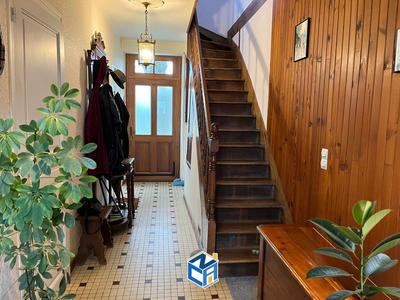 Maison ancienne - 160 m² - 7 pièces