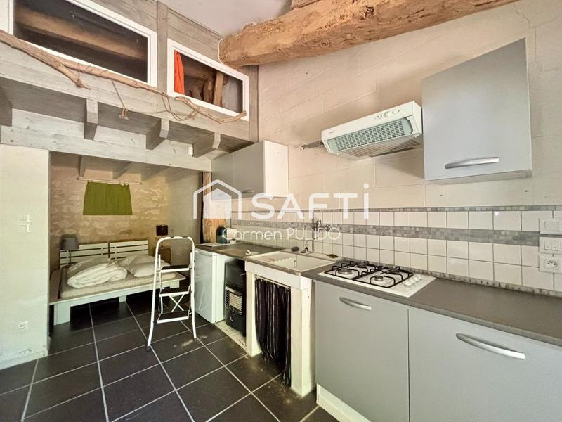 Maison - 305 m² - 12 pièces