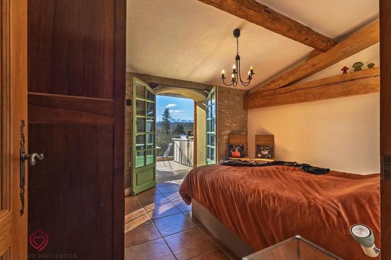 Duplex - 130 m² - 5 pièces