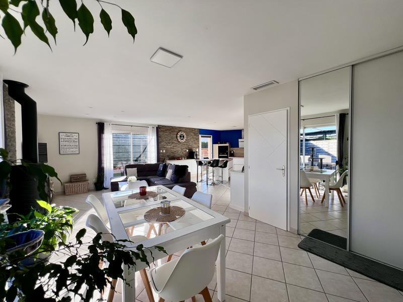 Villa - 117 m² - 5 pièces