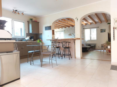 Maison - 179 m² - 5 pièces