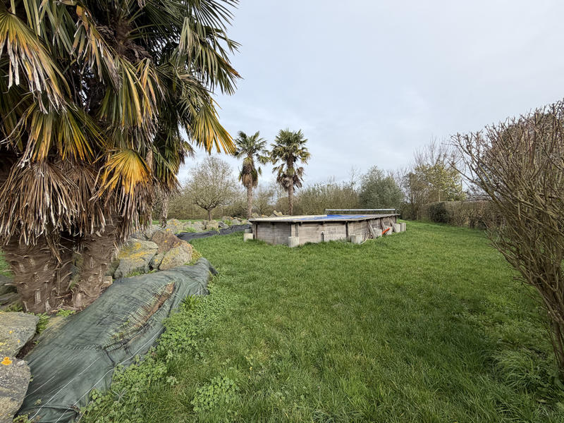 Maison - 230 m² - 7 pièces