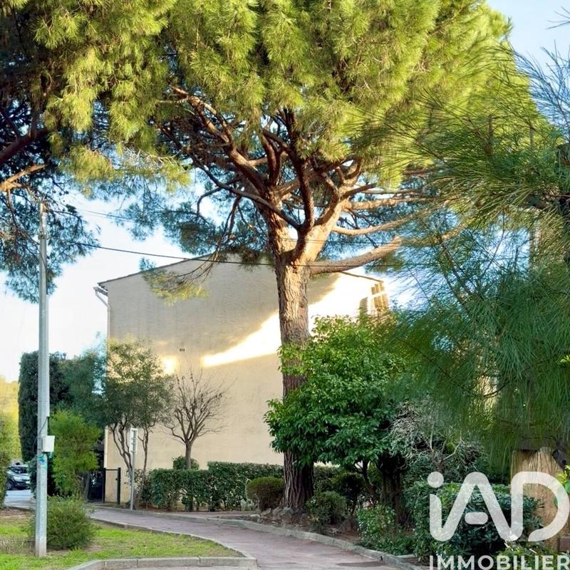 Appartement - 49 m² - 2 pièces