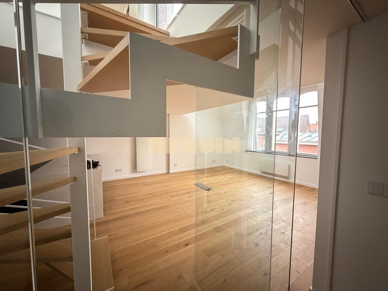 Appartement - 94 m² - 5 pièces