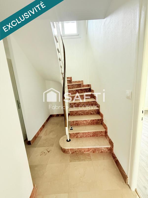 Maison - 139 m² - 7 pièces