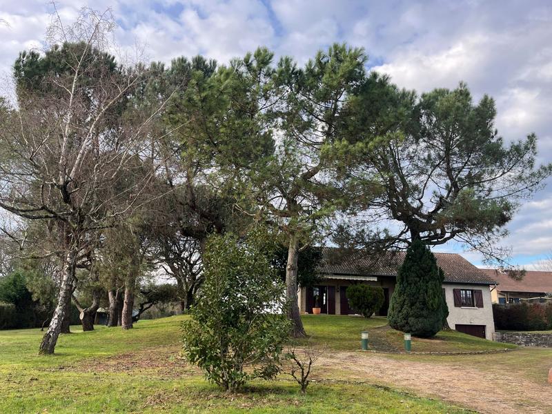 Maison traditionnelle - 118 m² - 6 pièces