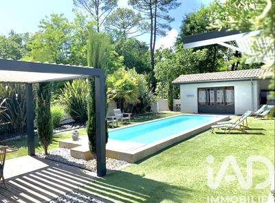 Maison - 167 m² - 6 pièces