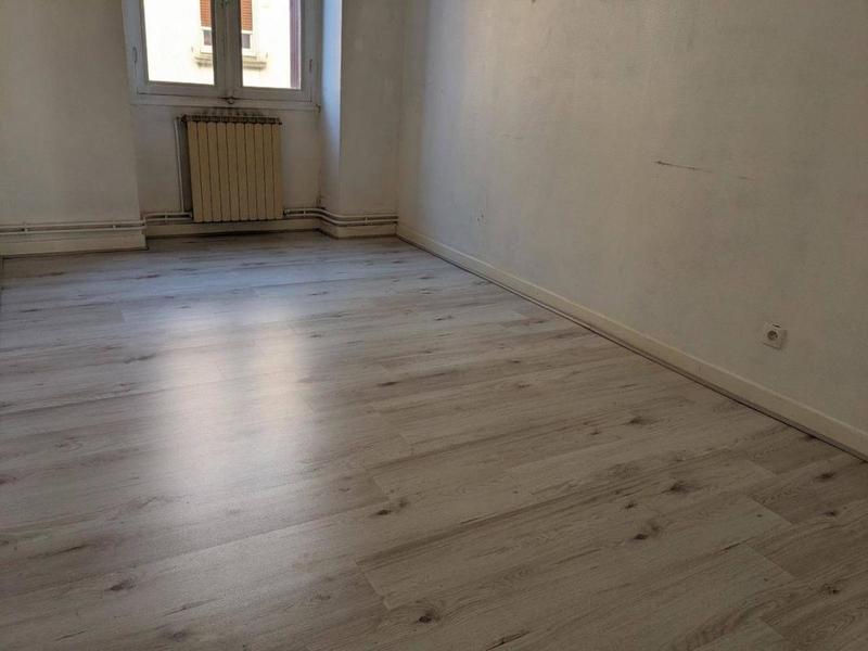 Appartement - 93 m² - 4 pièces