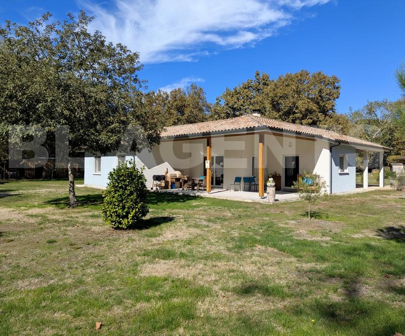 Maison contemporaine - 127 m² - 5 pièces