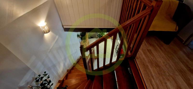 Maison - 140 m² - 7 pièces