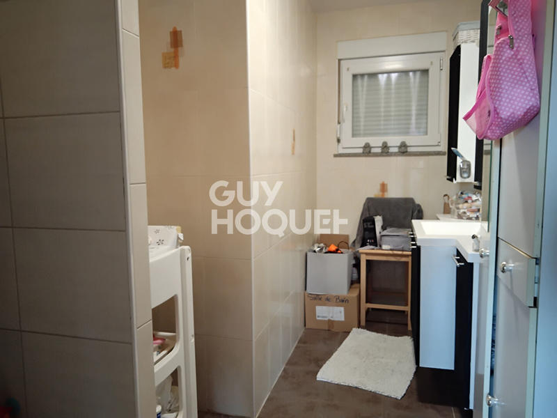 Maison - 98 m² - 4 pièces