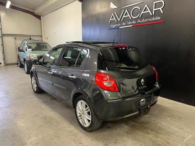 Renault Clio III 5 Portes 1.5 dCi 105 cv Initiale / Toit Ouvrant