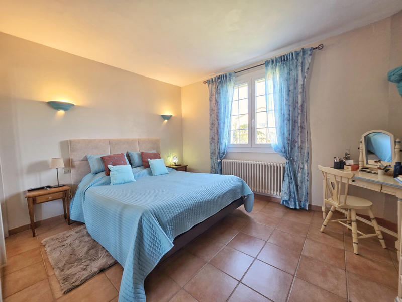 Maison - 141 m² - 6 pièces