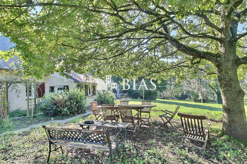 Maison - 220 m² - 7 pièces